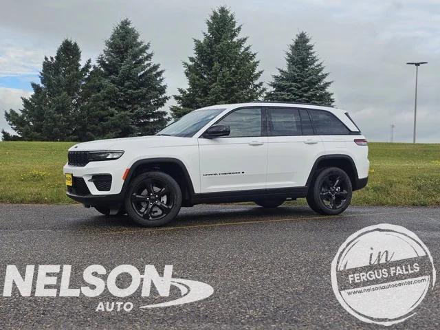 2025 Jeep Grand Cherokee GRAND CHEROKEE ALTITUDE X 4X4