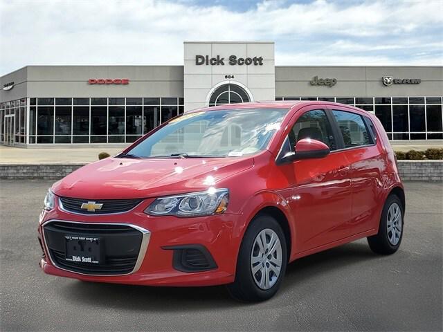 2020 Chevrolet Sonic FWD Hatchback 1FL 5-Door