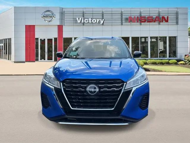 2025 Nissan Kicks S