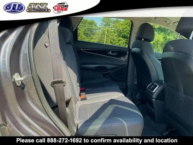 2017 Kia Sorento 2.4L LX