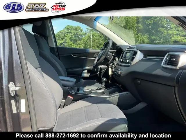 2017 Kia Sorento 2.4L LX