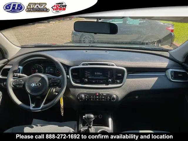 2017 Kia Sorento 2.4L LX