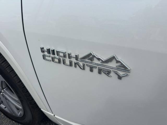 2024 Chevrolet Traverse AWD High Country