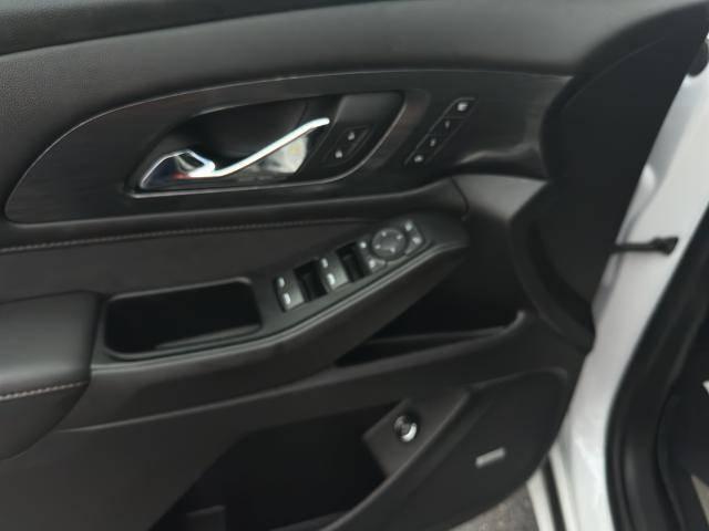 2024 Chevrolet Traverse AWD High Country