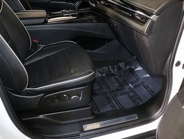 2022 Cadillac Escalade 4WD Sport