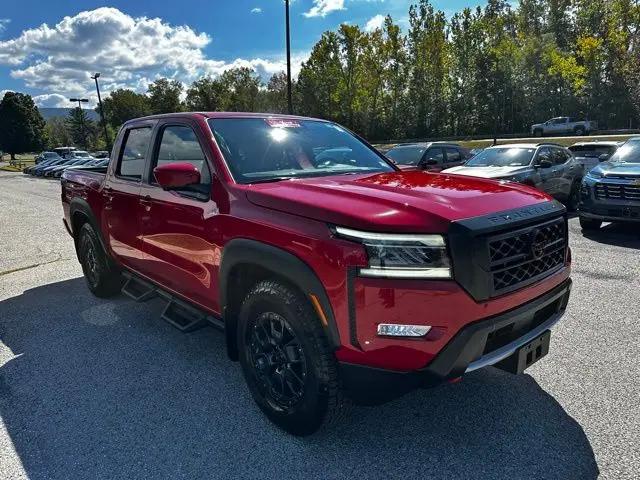 2023 Nissan Frontier Crew Cab PRO-X 4x2