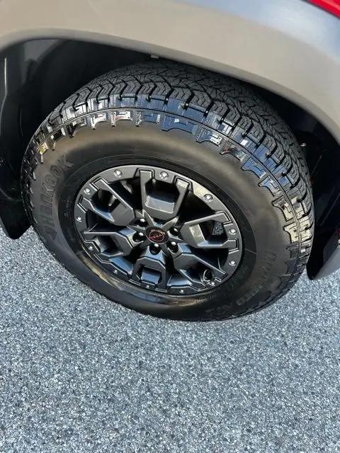 2023 Nissan Frontier Crew Cab PRO-X 4x2