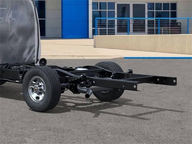 2025 Chevrolet Express Cutaway Work Van