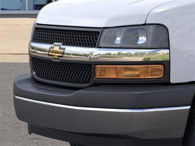 2025 Chevrolet Express Cutaway Work Van
