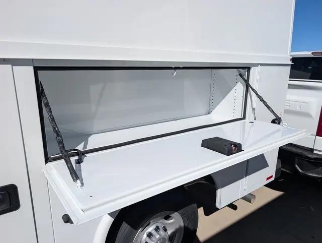2025 Chevrolet Express Cutaway Work Van