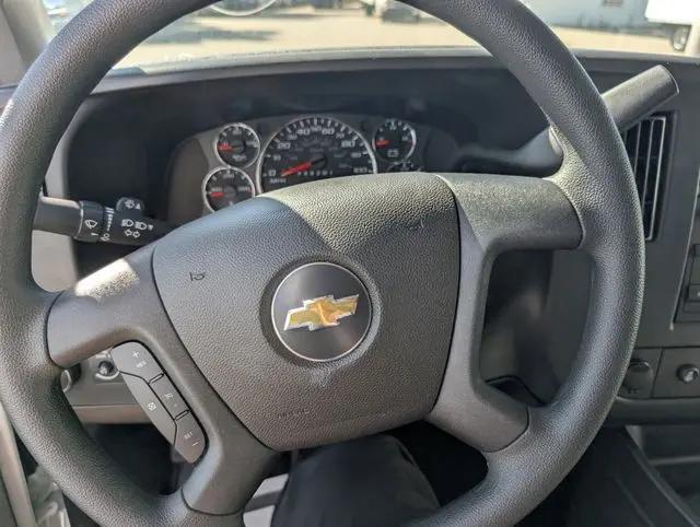 2025 Chevrolet Express Cutaway Work Van