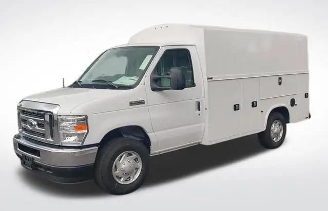 2026 Ford E-350 Cutaway E-Series Cutaway for sale in Clearwater, FL