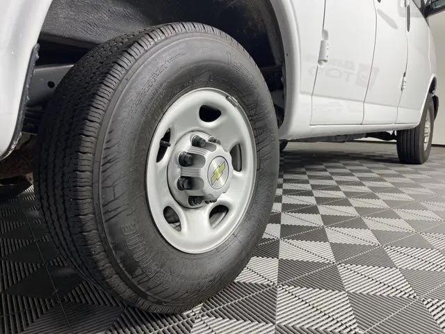 2024 Chevrolet Express Work Van