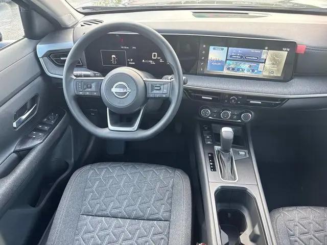 2025 Nissan Kicks SV FWD