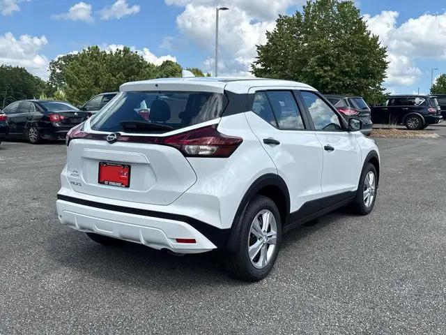 2025 Nissan Kicks S