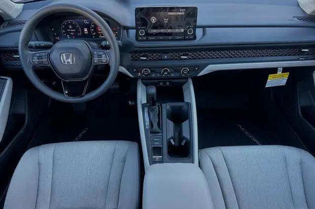 2025 Honda Accord Sedan SE