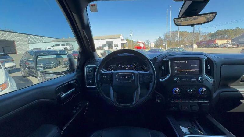 2021 GMC Sierra 1500 4WD Crew Cab Standard Box AT4