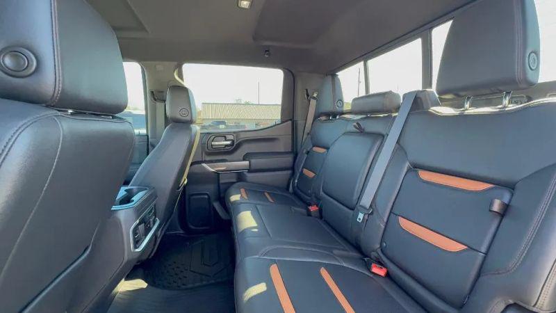 2021 GMC Sierra 1500 4WD Crew Cab Standard Box AT4