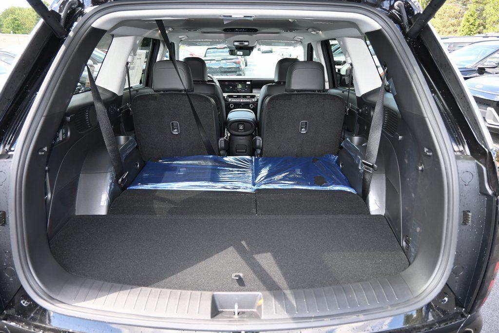 2026 Hyundai Palisade Limited - Photo 8