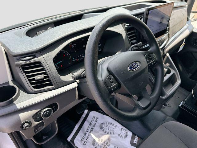2025 Ford Transit Cutaway Base