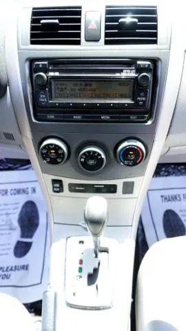 2012 Toyota Corolla LE