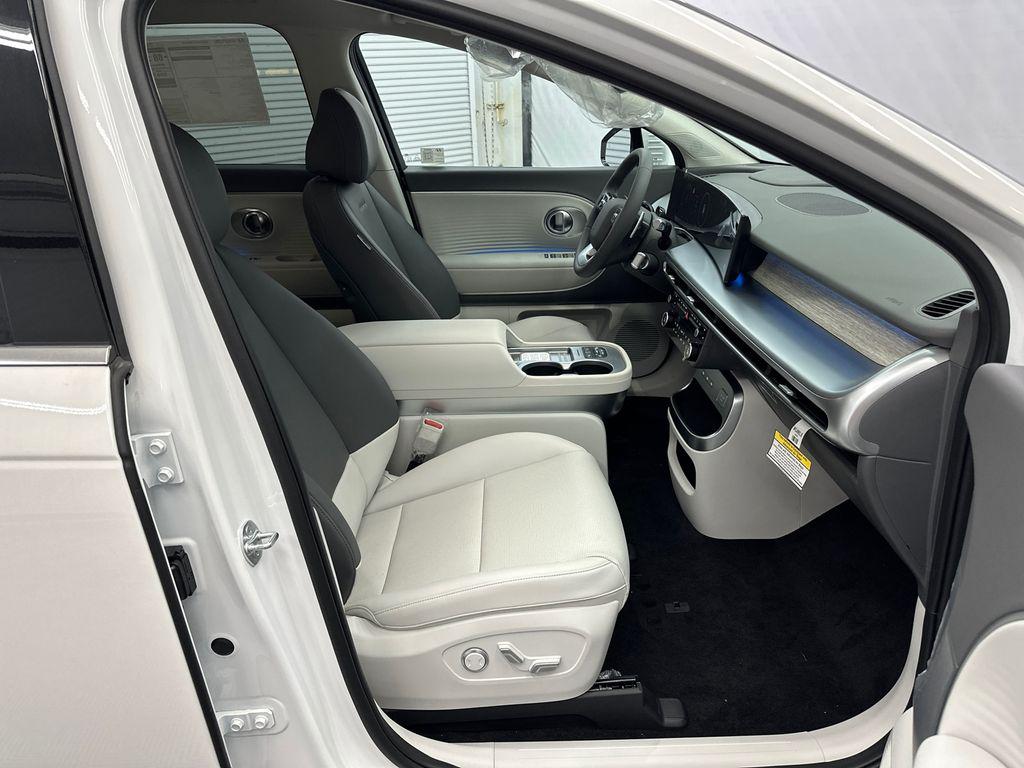 2026 Hyundai IONIQ 9 SEL - Photo 14