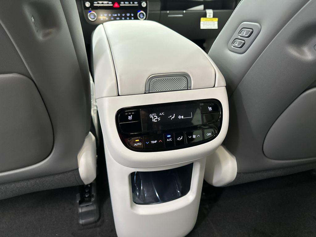 2026 Hyundai IONIQ 9 SEL - Photo 23