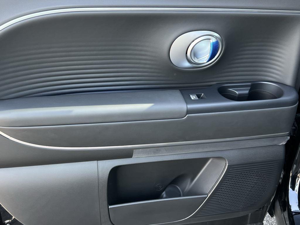 2026 Hyundai IONIQ 9 SEL - Photo 9