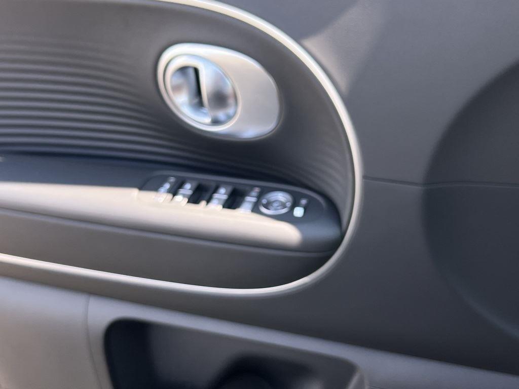 2026 Hyundai IONIQ 9 SEL - Photo 16