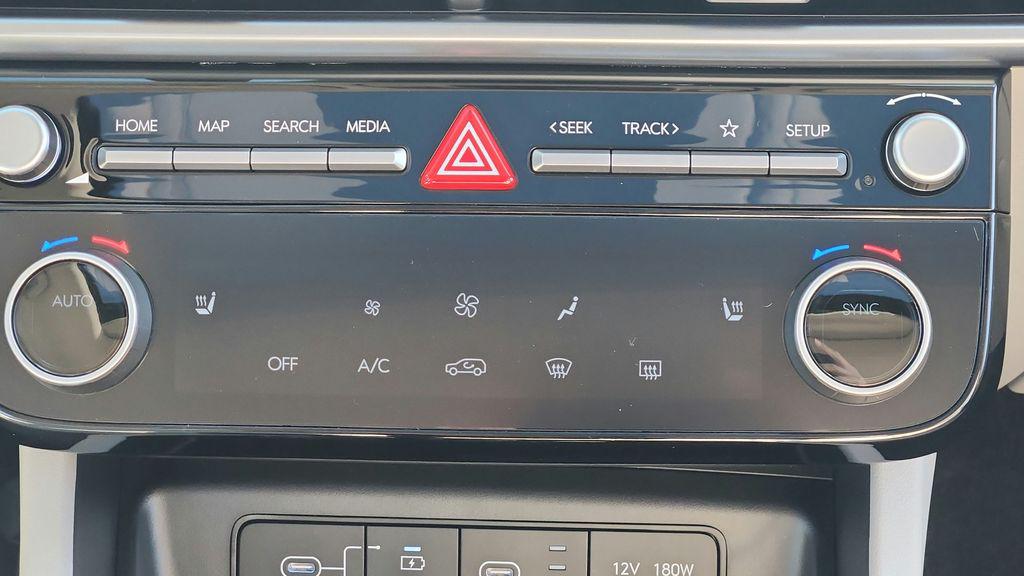 2025 Hyundai Tucson SEL Convenience - Photo 17