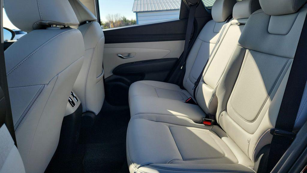 2025 Hyundai Tucson SEL Convenience - Photo 18