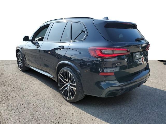 2021 BMW X5 M50i