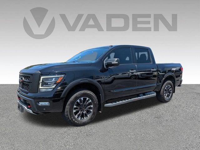 2021 Nissan TITAN Crew Cab PRO-4X 4x4