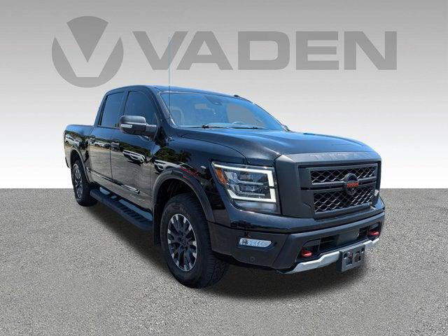 2021 Nissan TITAN Crew Cab PRO-4X 4x4