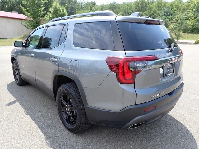 2022 GMC Acadia AWD AT4