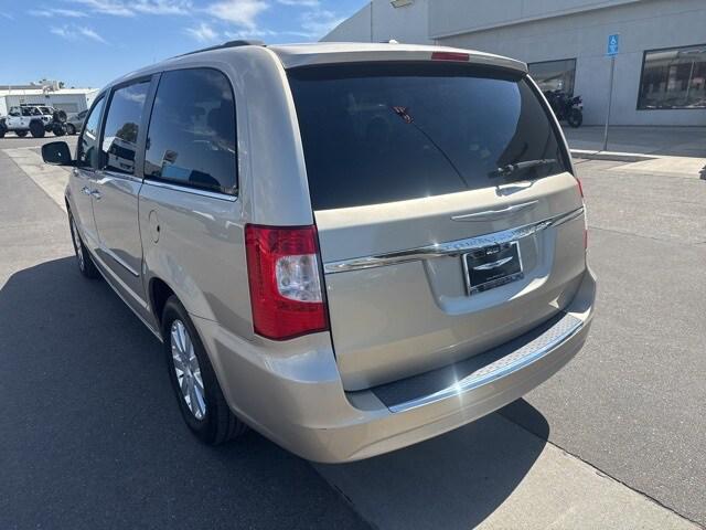 2015 Chrysler Town and Country Touring