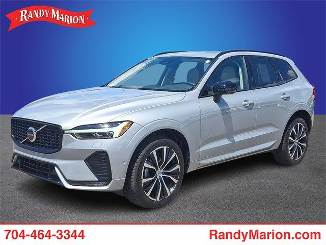 2023 Volvo XC60 B5 Plus Dark Theme