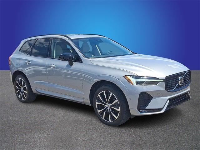 2023 Volvo XC60 B5 Plus Dark Theme