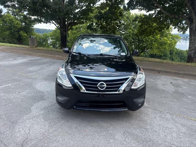 2017 Nissan Versa 1.6 S+