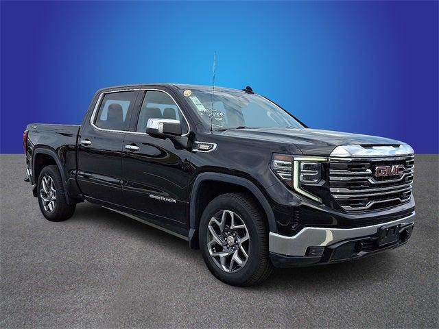 2022 GMC Sierra 1500 4WD Crew Cab Standard Box SLT 2022 GMC Sierra 1500 4WD Crew Cab Standard Box SLT
