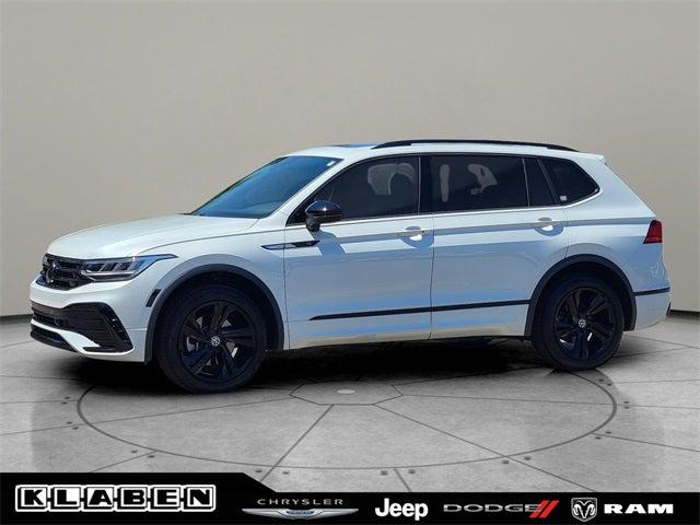 2023 Volkswagen Tiguan 2.0T SE R-Line Black