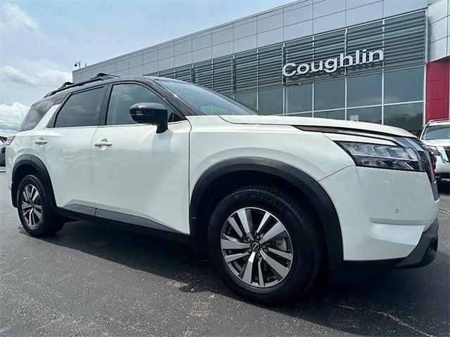 2022 Nissan Pathfinder SL 4WD 2022 Nissan Pathfinder SL 4WD