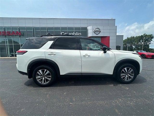 2022 Nissan Pathfinder SL 4WD 2022 Nissan Pathfinder SL 4WD