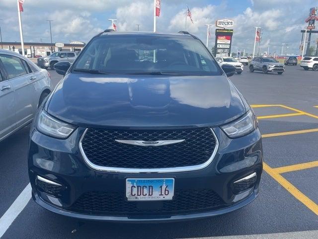 2022 Chrysler Pacifica Touring L AWD
