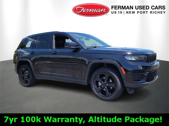2022 Jeep Grand Cherokee Altitude 4x4