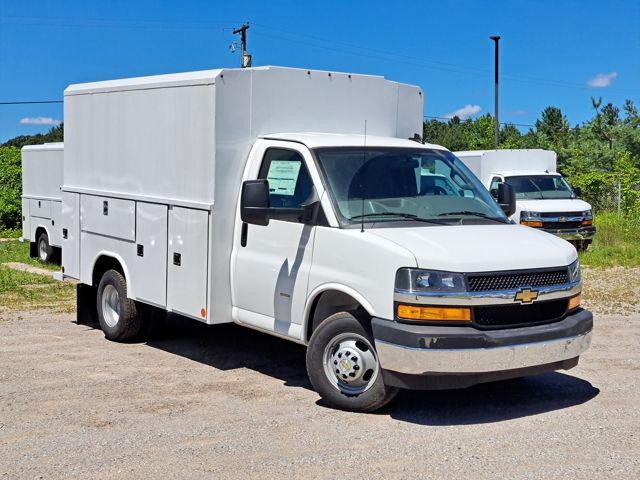 2025 Chevrolet Express Cutaway Work Van for sale in MIDLAND, MI