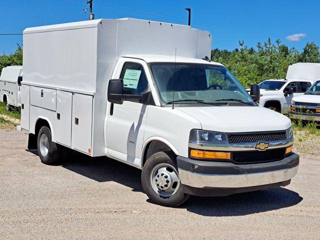 2025 Chevrolet Express Cutaway Work Van for sale in MIDLAND, MI