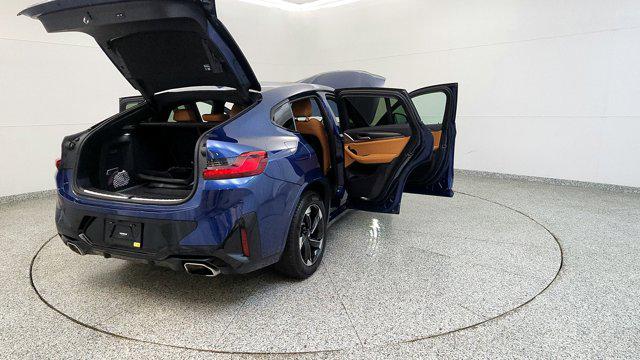 2022 BMW X4 xDrive30i