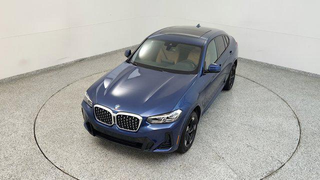 2022 BMW X4 xDrive30i