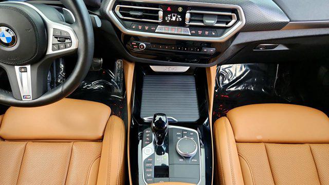 2022 BMW X4 xDrive30i
